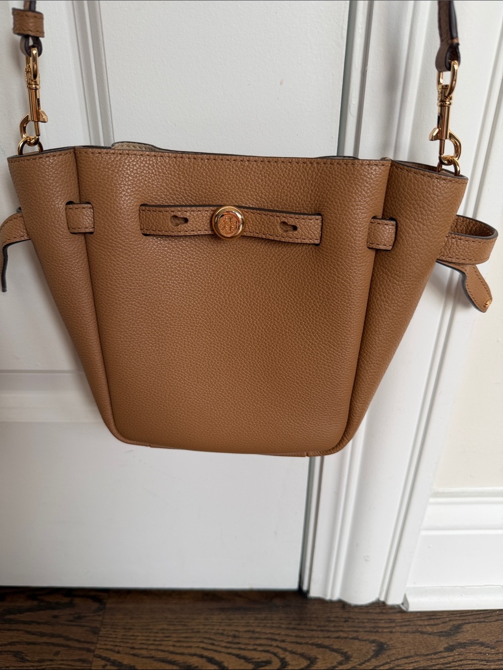 Tory Burch Pebbled Leather Crossbody in Cognac